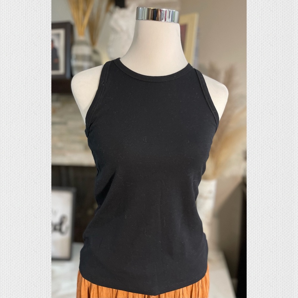 Old Navy tank